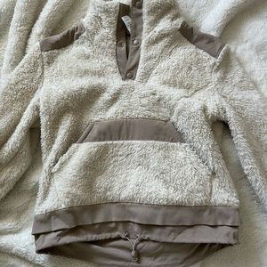 Ivivva bundle of jackets, bomber jacket (2) and fluffy sports jacket (3)